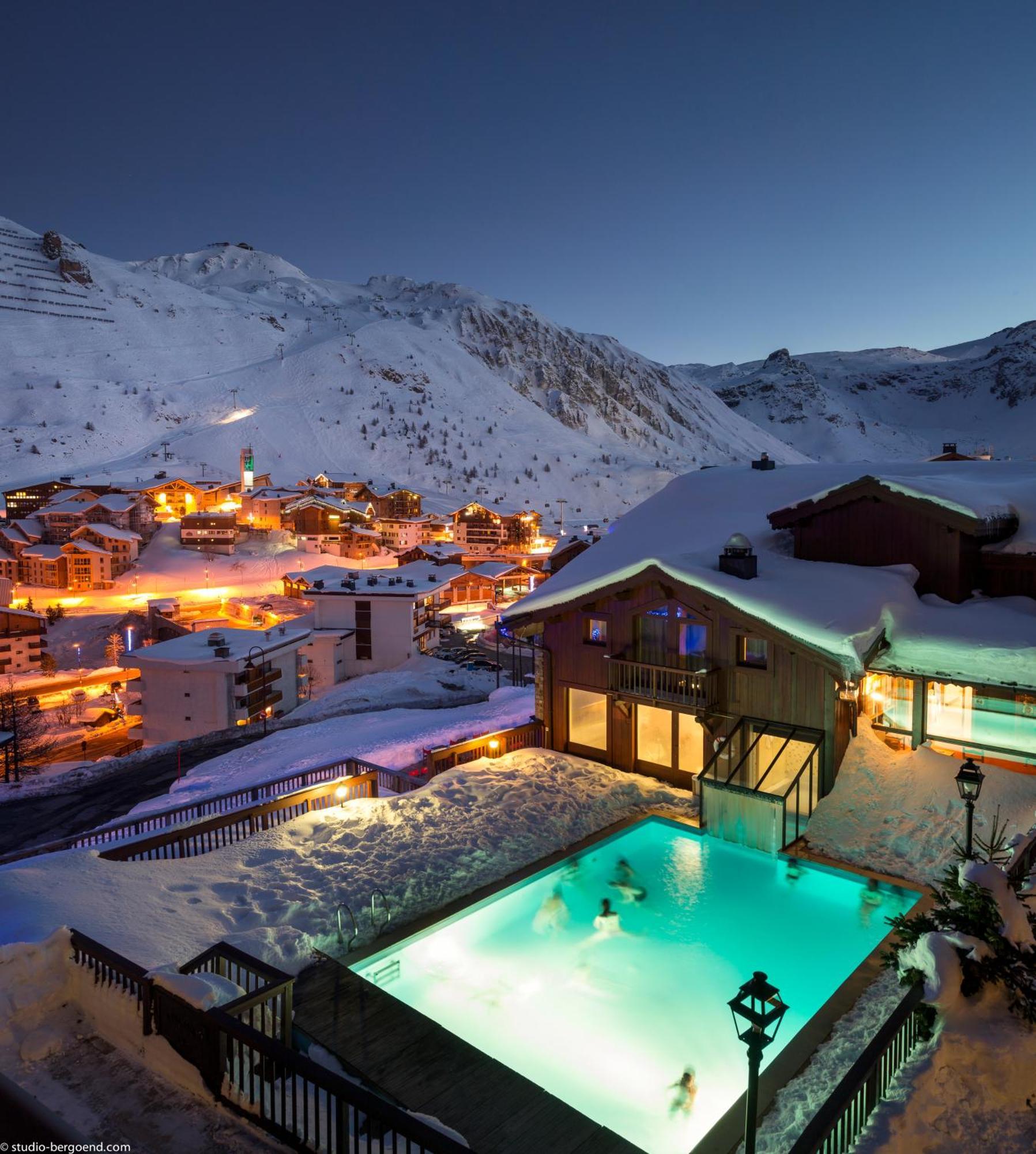 Hotel Village Montana By Les Etincelles Tignes Exterior photo